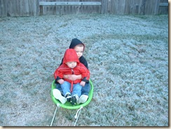 20091205_Sledding03