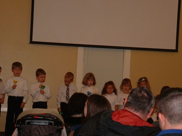 [20091211_GBC_ChristmasProgram06[3].jpg]