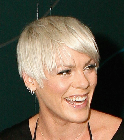 Celebrity Pink on Short Haircuts Michelle Williams