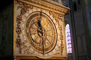 Clock_2310.jpg