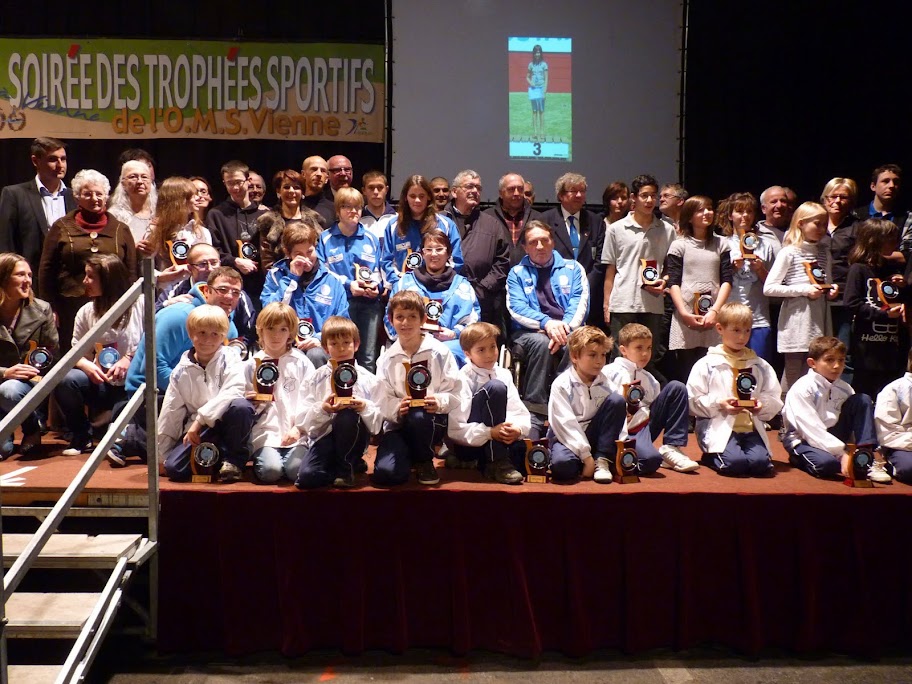 Soir&eacute;e des Troph&eacute;es Sportifs de l'OMS de Vienne - Moins de 9 saison 2009-2010  le 19 11 2010