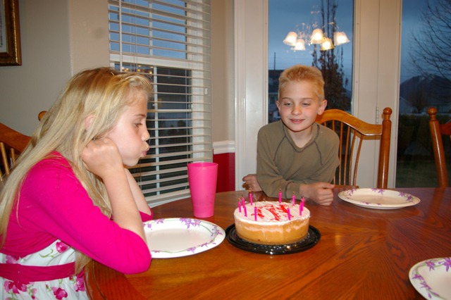[2009 04 14_0753[2].jpg]