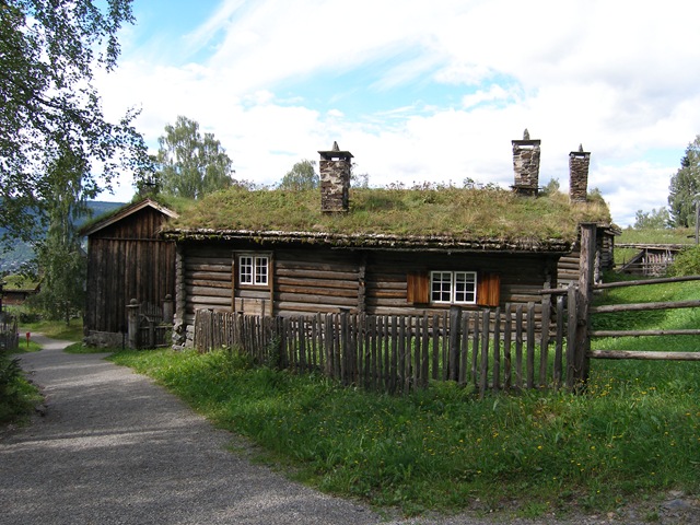 [P82202074.jpg]