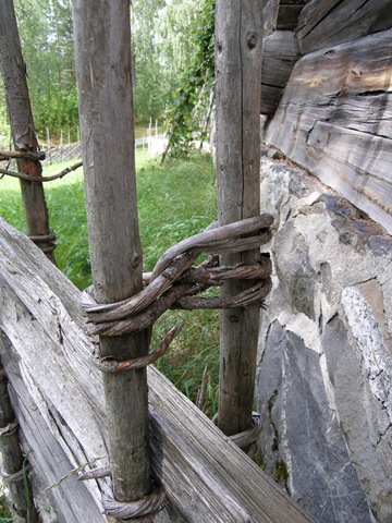 [P82202114.jpg]