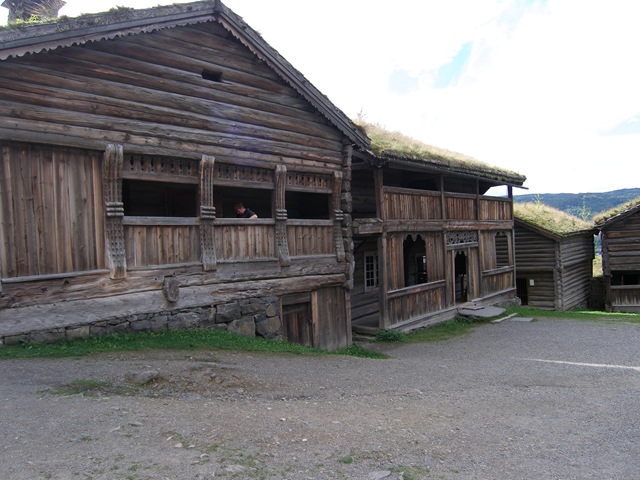 [P82202214.jpg]