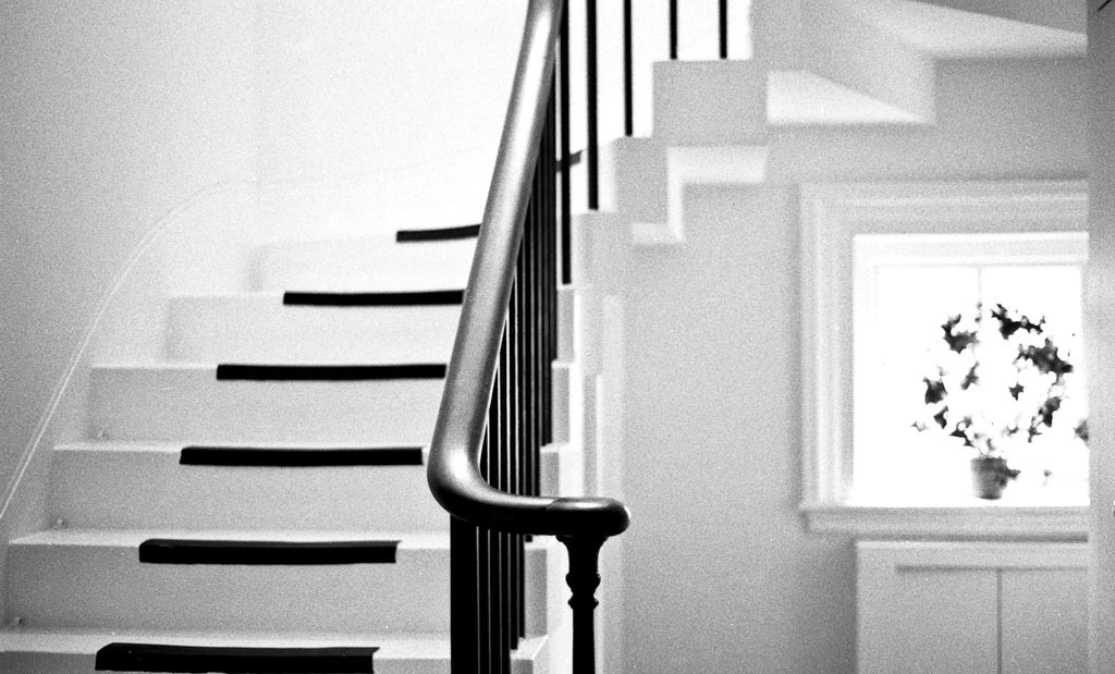 [The-Stairwell[3].jpg]
