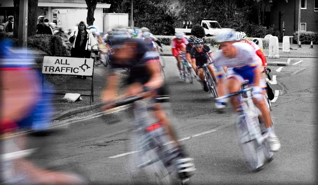 [Lincoln-Cycle-Race-2011-2[3].jpg]