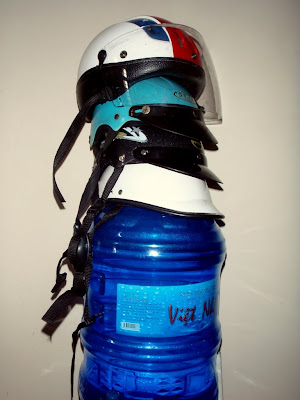 4 casques moto vietnam