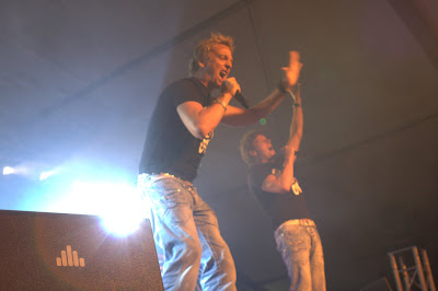 Foto uit album Sproeifeest 2008 vrijdagavond - Gebroeders Ko