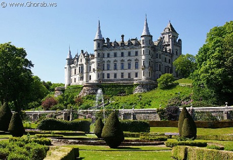 أجمـــــــل 42 قلعـــــــه حول العـــــــــالم !! Dunrobin_castle%5B7%5D