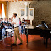 Richard Quesnel en plein cours. Centre de Musique Sacrée,  Sainte Anne d'Auray.