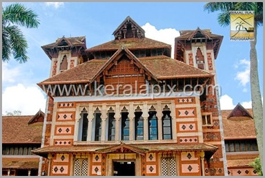 NMT_003_keralapix.com_Napier_Musium_ NMT_003_keralapix.com_Napier_Musium_