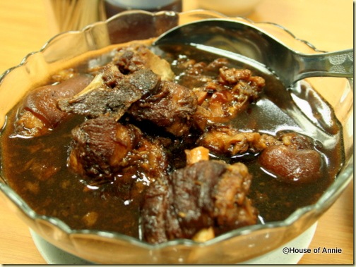 pickled pig's feet at penang seafood restaurant