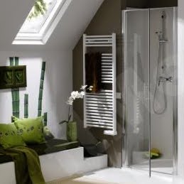Salle de bain blanche design copyright DELPHA