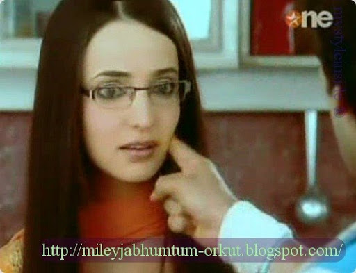 gunjan miley jab hum tum wallpapers