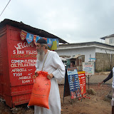  &ndash; ©2008 NHA Media, Father with bag of rice