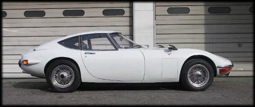 Toyota 2000GT