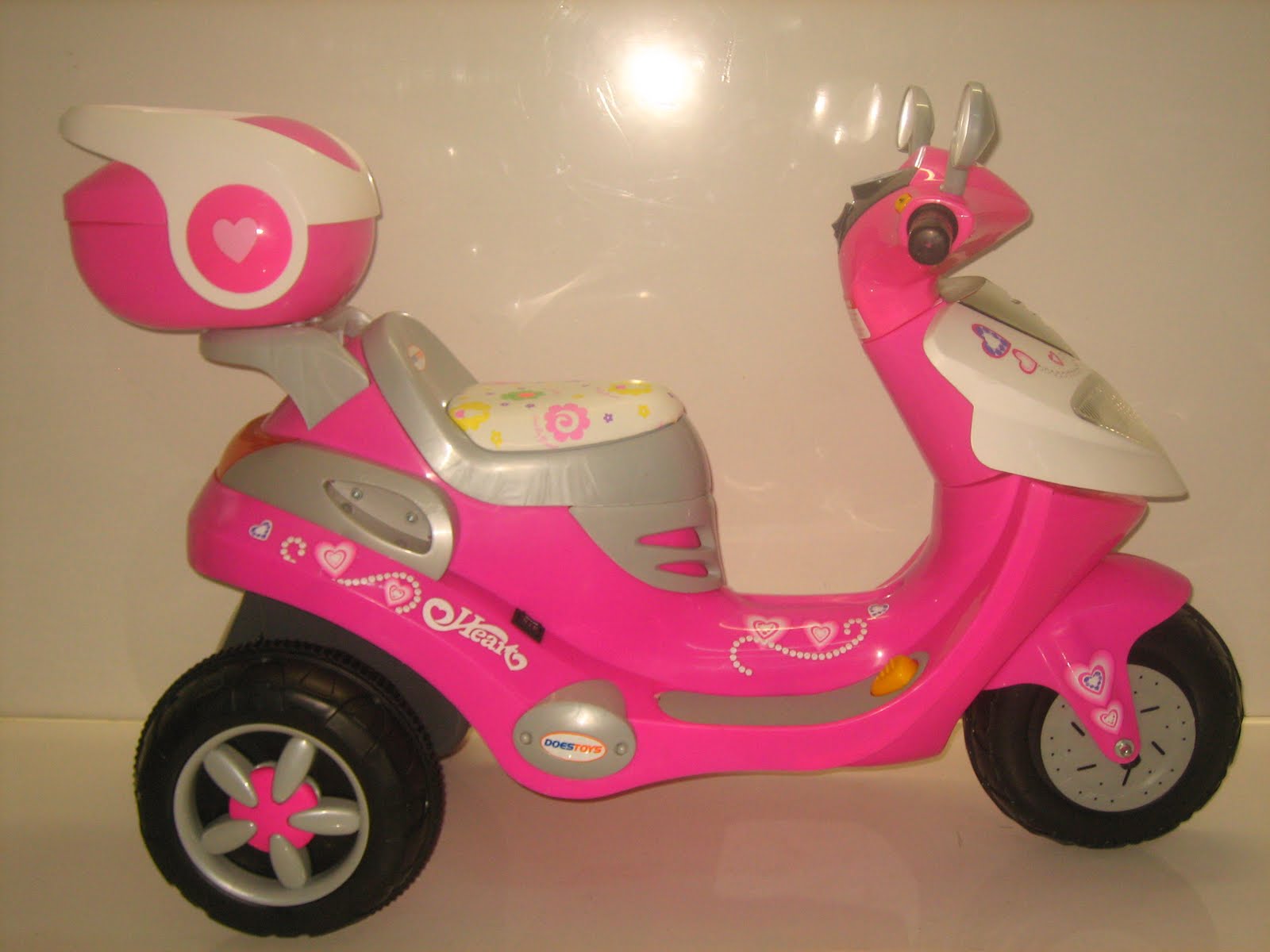 Motor Mainan Aki DOESTOYS DT626 MIO In Pink Mahasarana Sukses