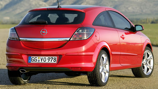 Chevrolet Astra GTC 2011
