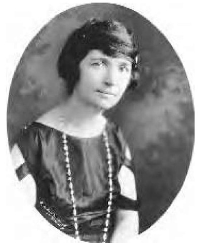 Margaret Louise Sanger, who worked as a nurse among poor immigrants in New York City, saw the need for women to limit their family size and founded the modern birth control movement. 