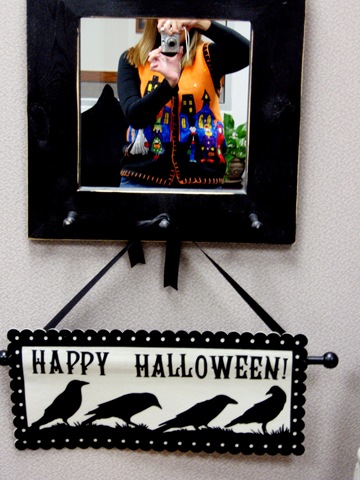 [halloweenfinal 005[4].jpg]