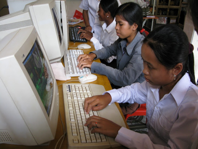 Computer girl students at SSF computer class