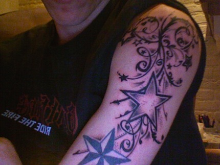 Copy of star-tattoo-designs-tattoos-free-art-gallery-pictures-9 Copy of star-tattoo-designs-tattoos-free-art-gallery-pictures-9