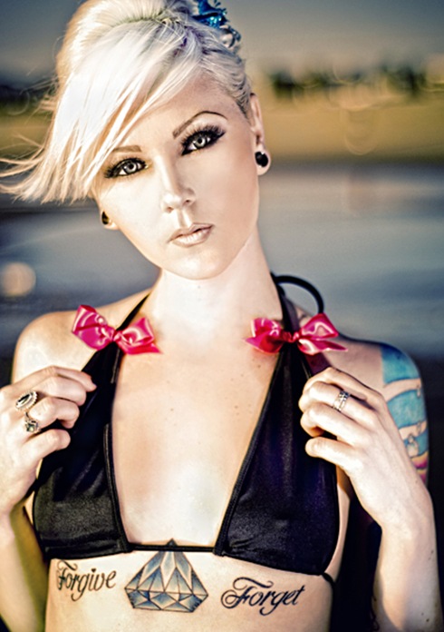 hot tattooed women.3