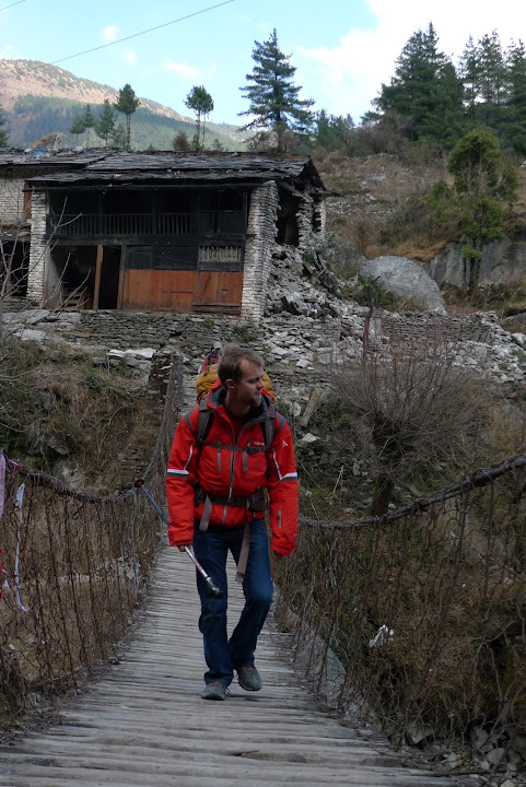 Непал: полукружье Аннапурны и долина Катманду за 12 дней с детьми
