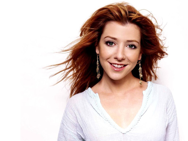 America Famous Actress Alyson Hannigan Cranberrykiss