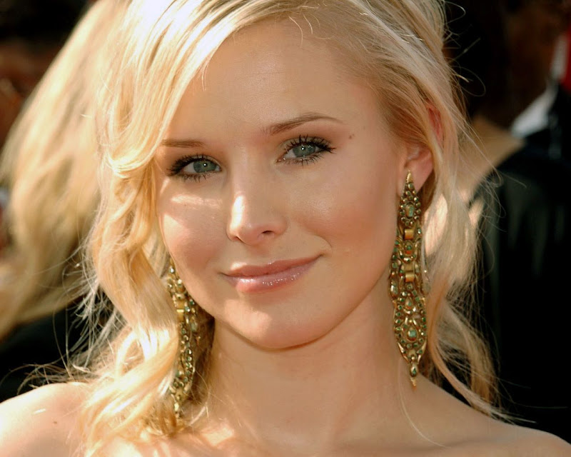 America Beautiful Actress Kristen Bell