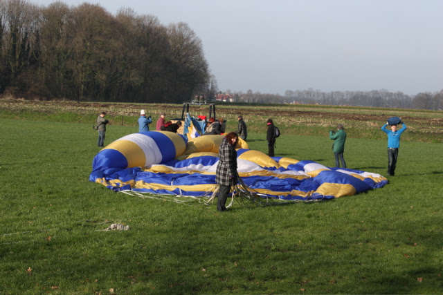 ochtend ballonvaart op tweede paasdag van Harfsen naar Borne