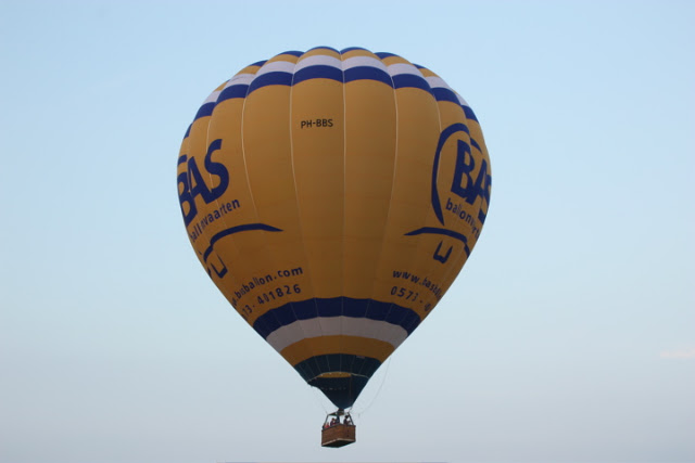 Ballonvaren in Zwolle Heino en Raalte met 10 personen.