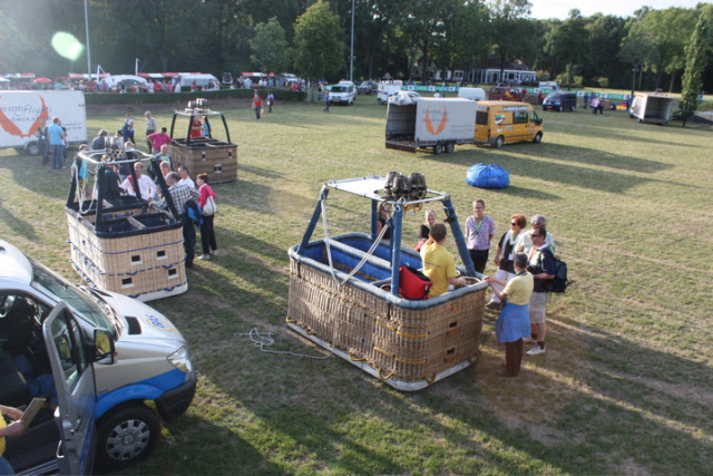 Ballonvaart vanuit Eindhoven naar Mill tijdens Eindhoven ballooning.