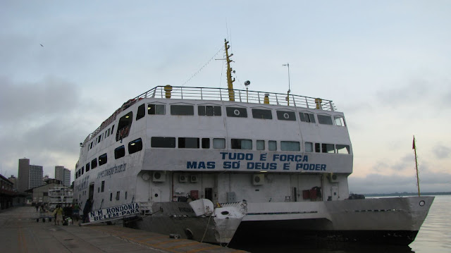 O próprio Catamarã Rondonia