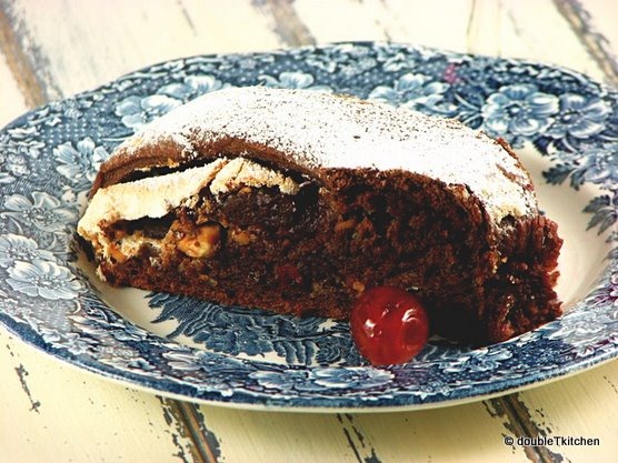 [yeasted meringue coffe cake 6-1[5].jpg]