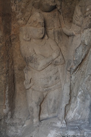 [india13_19[10].jpg]