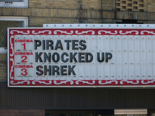 [pirates knocked up shrek[4].jpg]