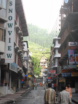 Shops at Manali