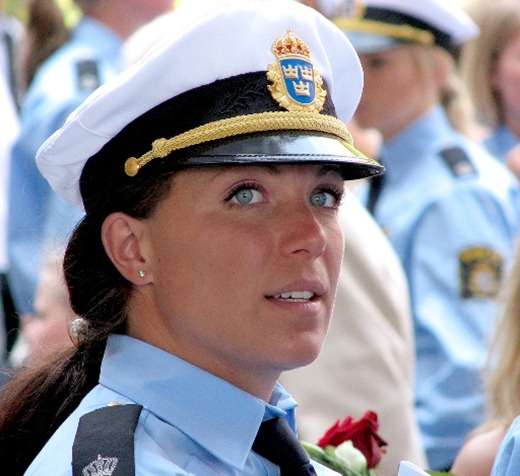  Policiais GATAS E GOSTOSAS do mundo