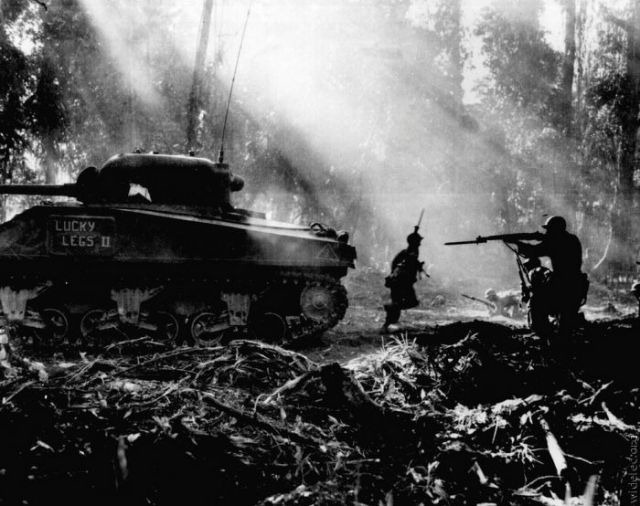 [segunda_guerra_12[4].jpg]