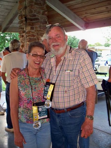 [Potluck Keith and Donna with pins[2].jpg]