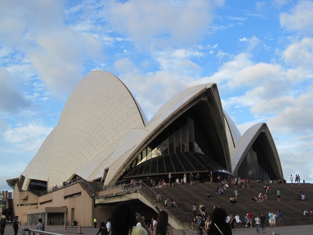 [Katiesvisit22273.jpg]
