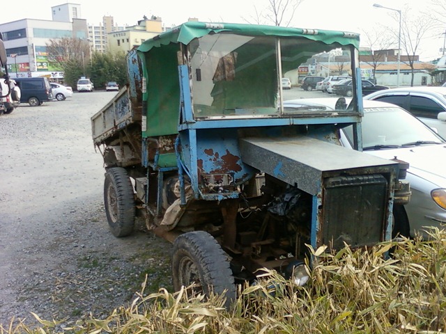 [P090331002[4].jpg]