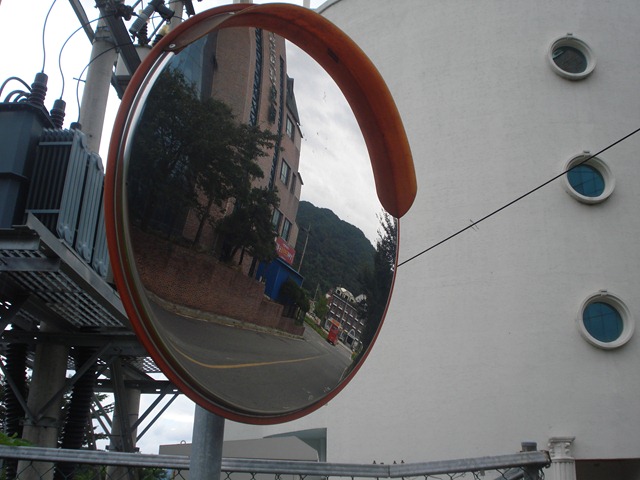 [DSC061833.jpg]