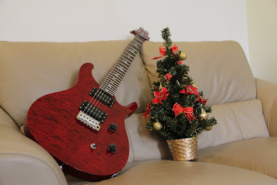 It's Christmas Eve!! PRS 25th Anniversary SE Custom 24 Scarlet Red