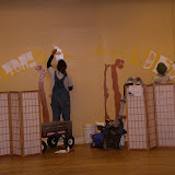 Nati and Julie fillin' in the letters.  Great job guys!