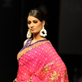Nadya%20Mistry2 Karachi Fashion Week