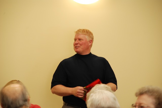 [0329090142.jpg]
