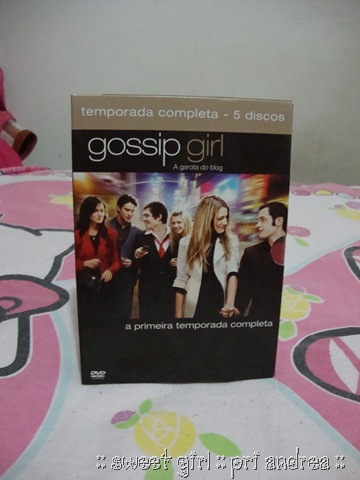 [Gossip_Girl_DVD_box[8].jpg]
